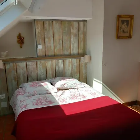 Le Portail Bleu فندق مبيت وإفطار 3*